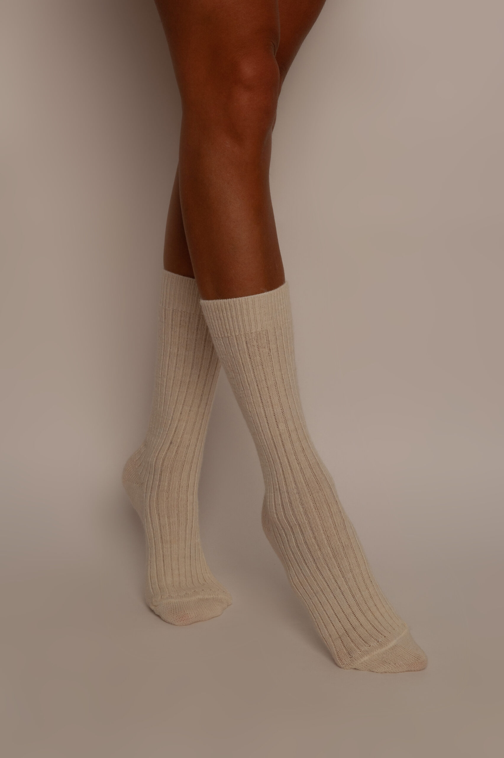 Paires chaussettes d'hiver épaisse en laine d'Alpaga motif flocon (x24) -  Grossiste France - Grossiste en ligne